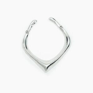 IXOS Silver Pointed Necklace.